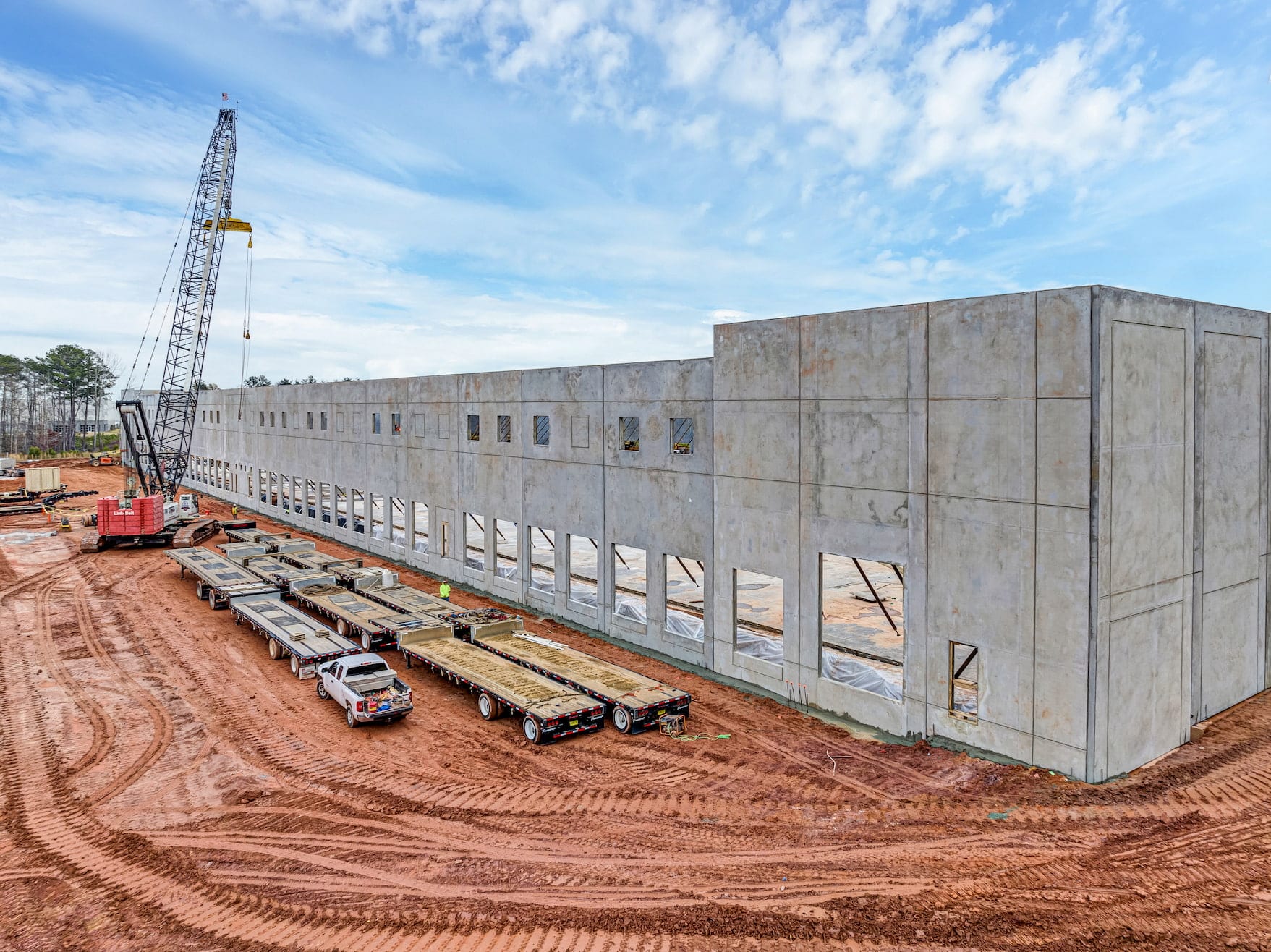 Tilt-up concrete wall construction for an Atlanta commercial building by Jamison Construction